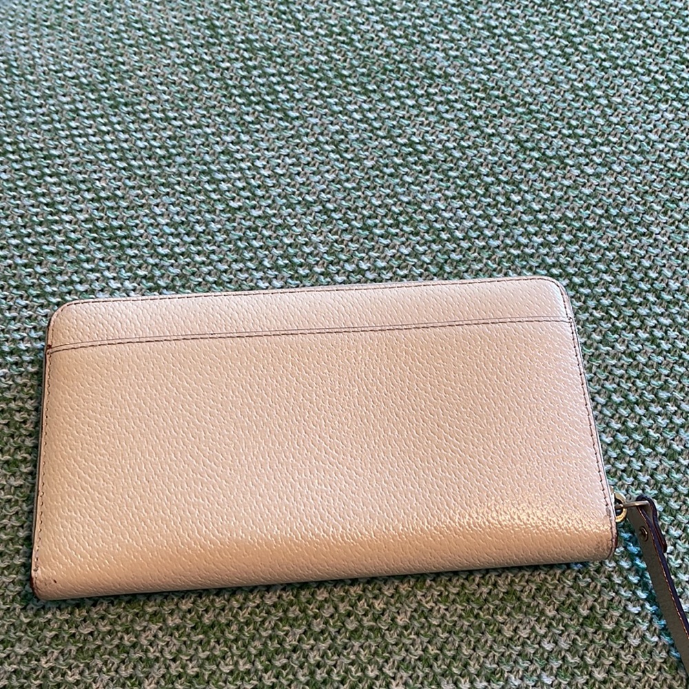 Kate Spade Wallet - Picture 2 of 3